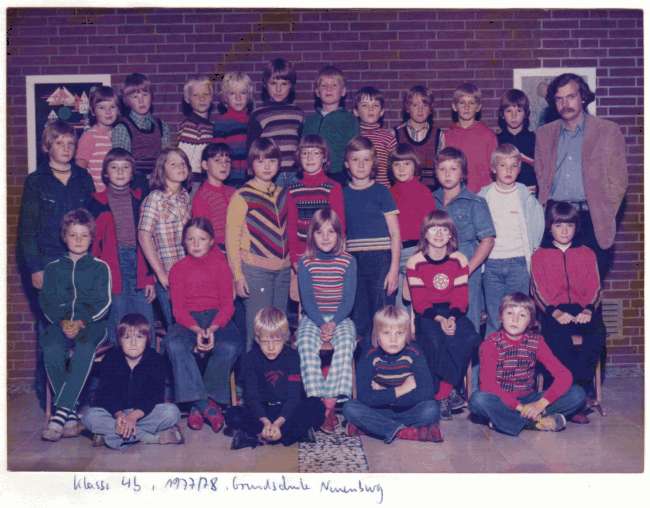 Klasse 4b - Grundschule Neuenburg